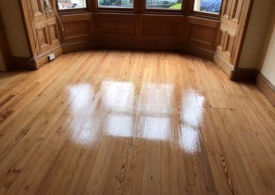 laminate floor sanding